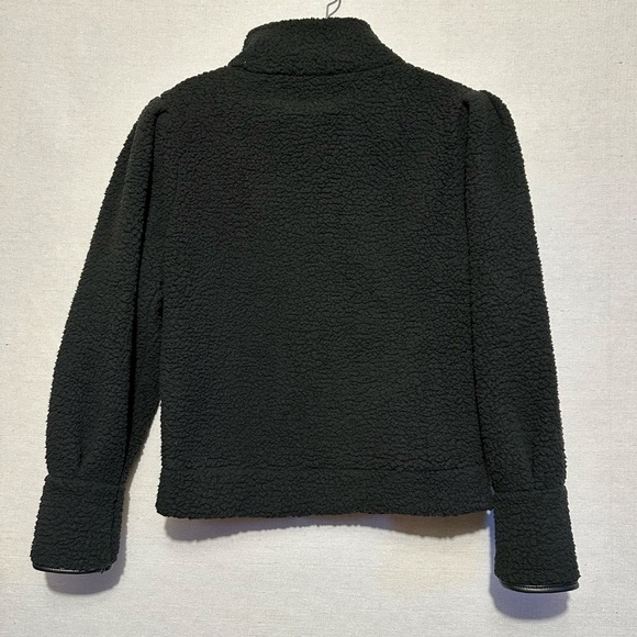 NWT Express soft sherpa jacket w/ faux leather trim - size XS - Picture 2 of 5